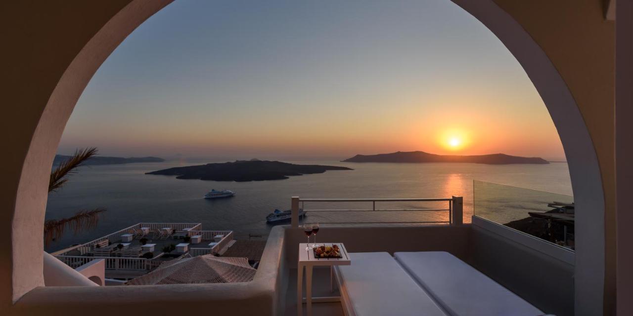 Nefeles Luxury Suites Fira  Exterior foto